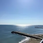 Sunny Bay