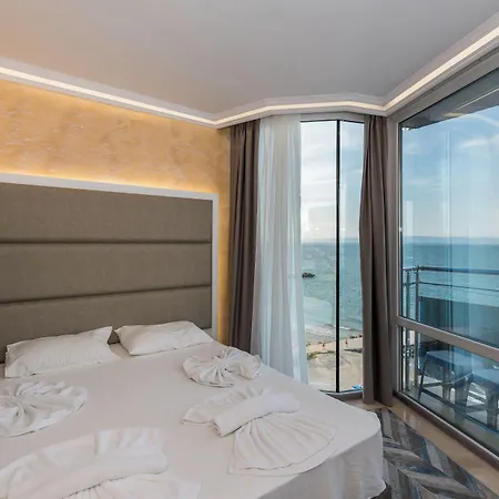 Sunny Bay 호텔 포마리