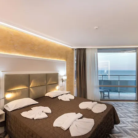 Otel Sunny Bay Ahyolu