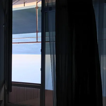 Sunny Bay Готель