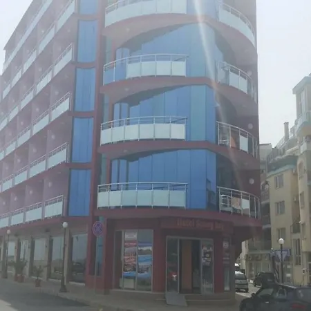 Готель Sunny Bay 3*